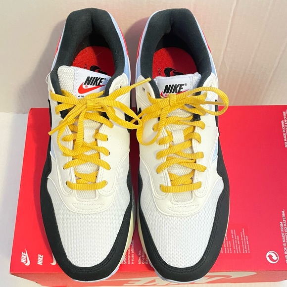 Unisex Air Max 1 Sail Royal Tint. It’s Women’s 9.5 or Mens size 8. - Picture 8 of 12